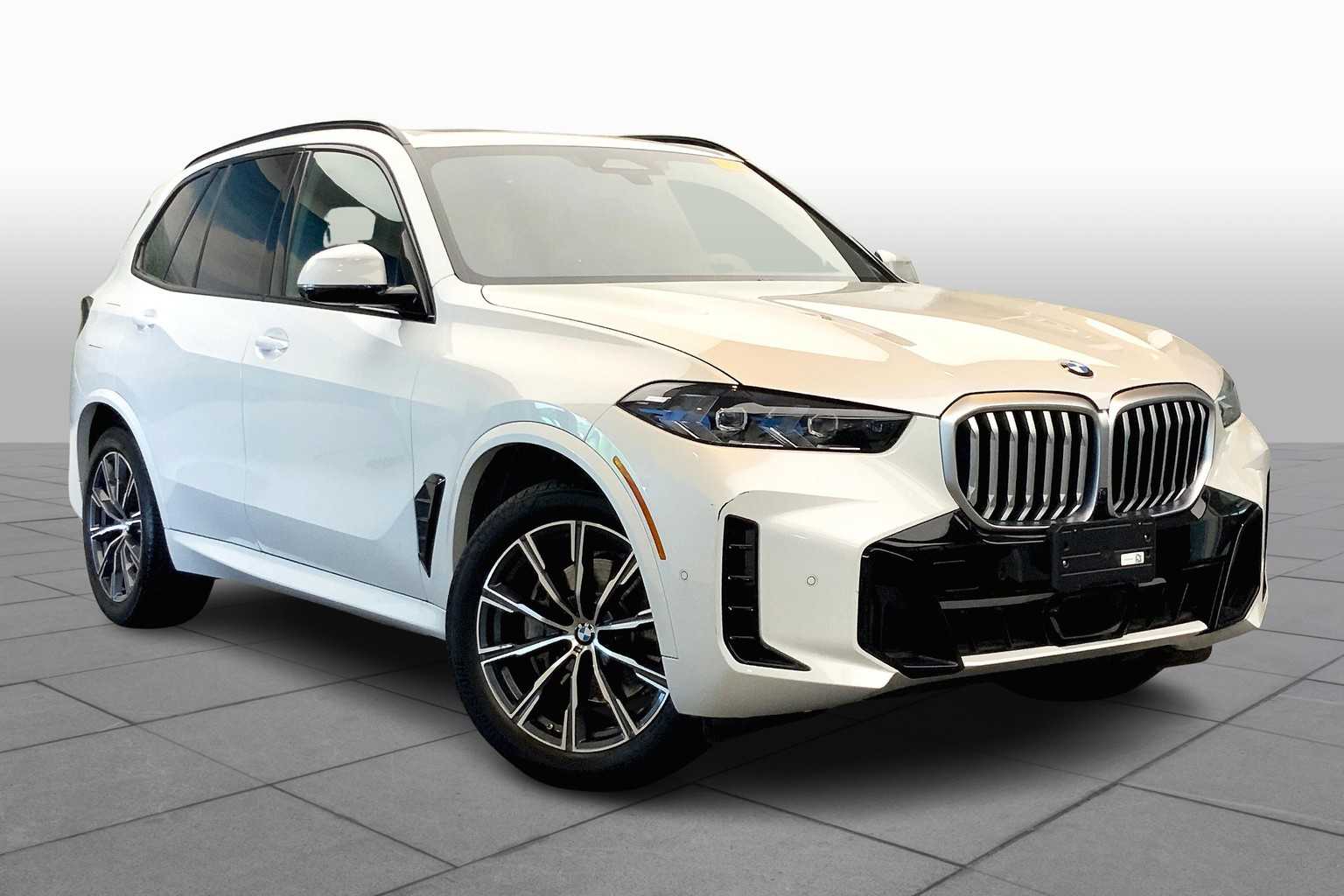 Used 2025 BMW X5 40i with VIN 5UX13EU08S9W58701 for sale in Miami, FL