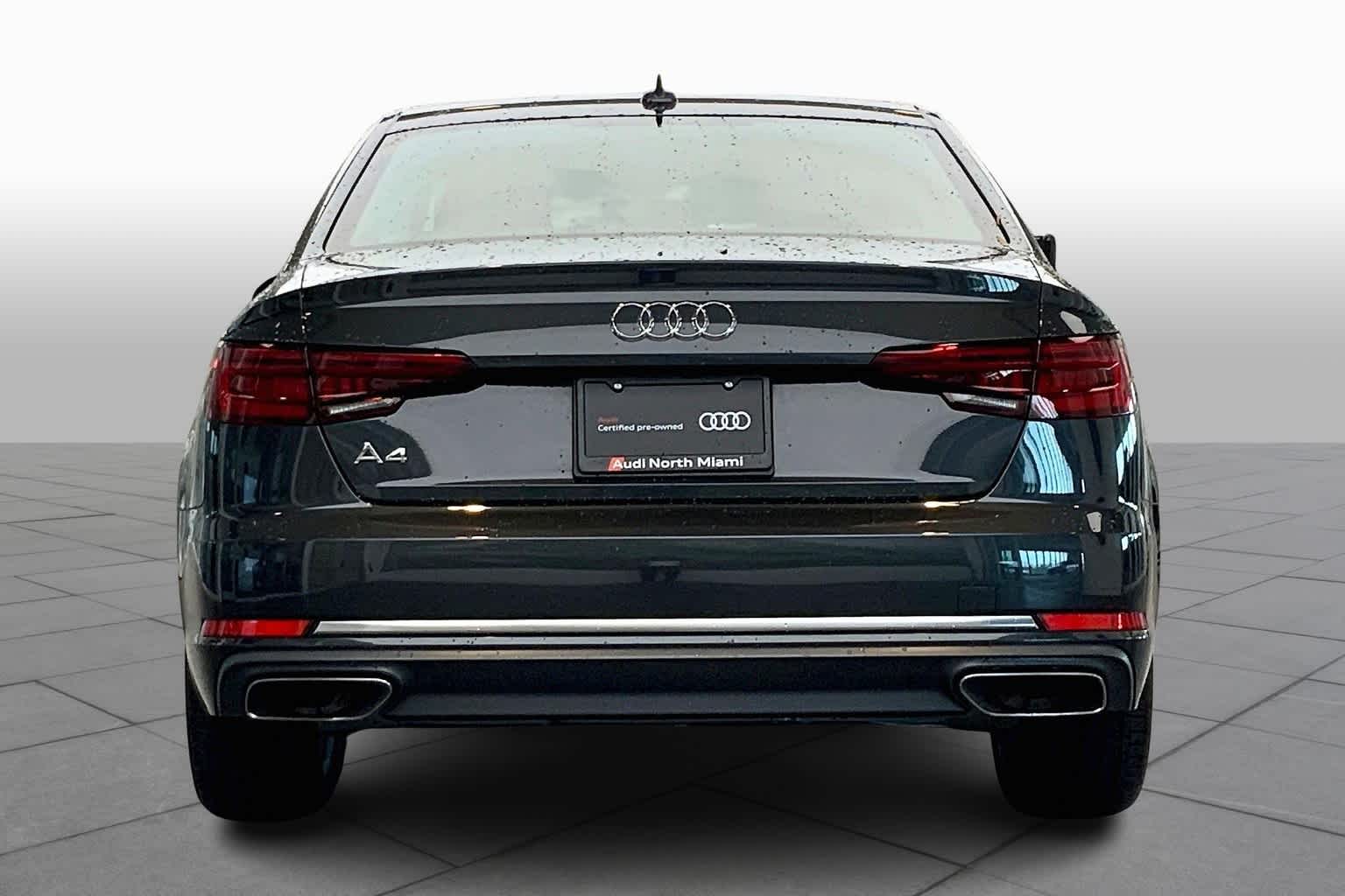 2019 Audi A4 Premium photo 4