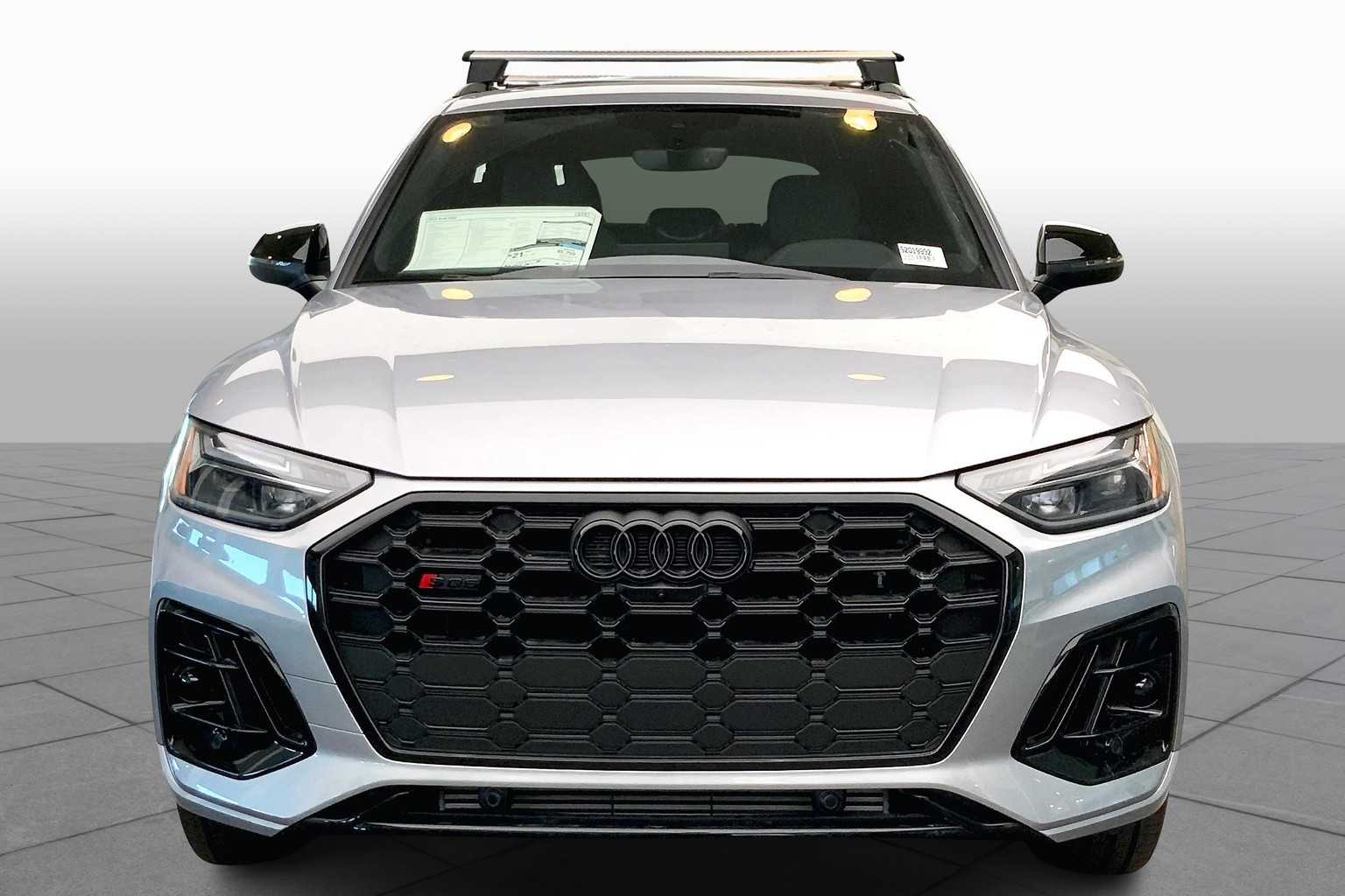 2025 Audi SQ5 Premium Plus photo 3
