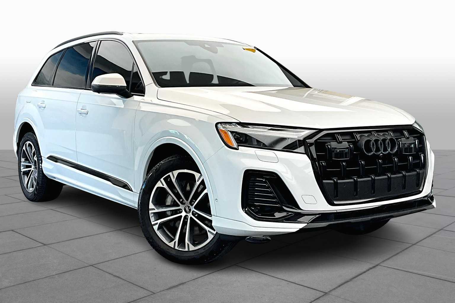 2025 Audi Q7 Premium Plus photo 2