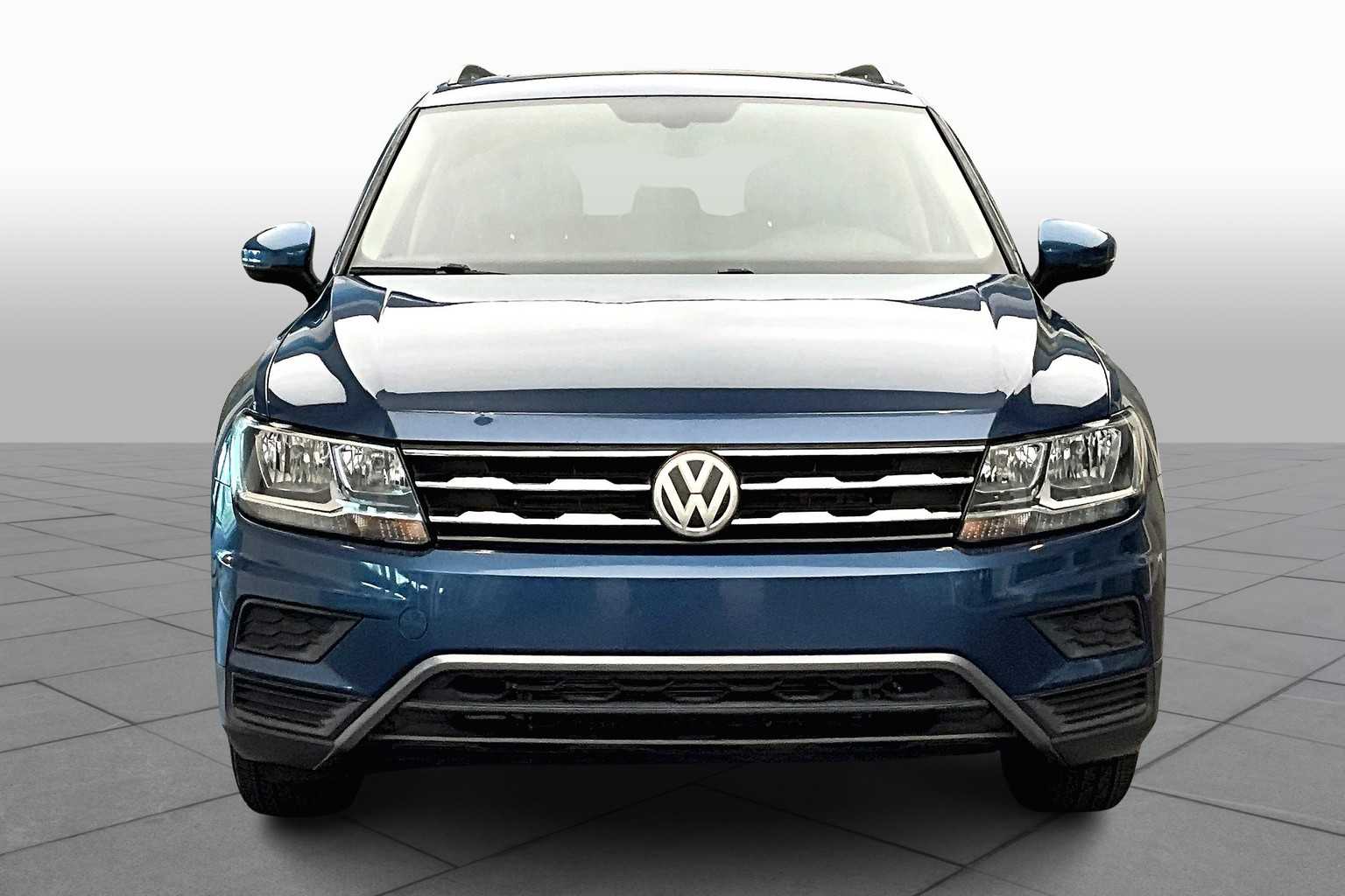 2018 Volkswagen Tiguan SE photo 3