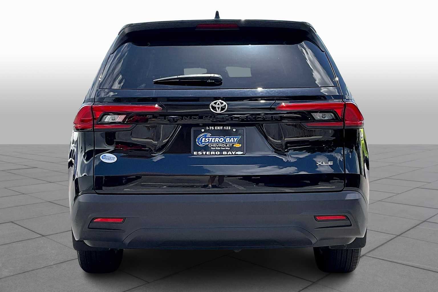 2024 Toyota Grand Highlander XLE photo 4