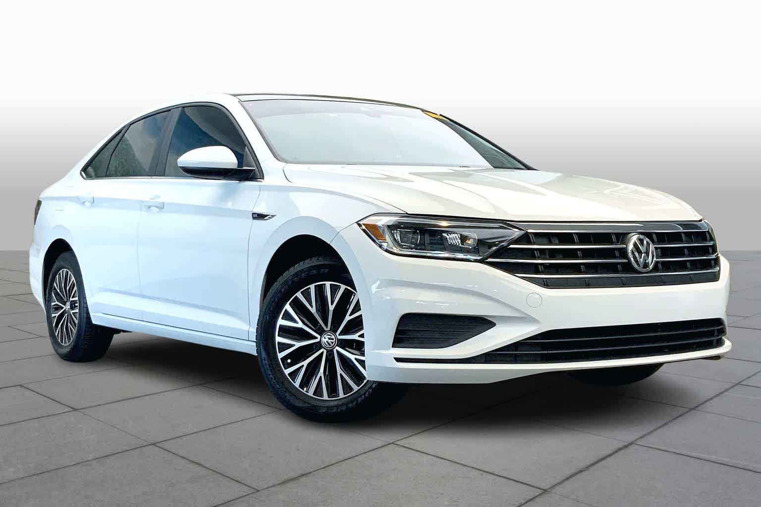 Used 2019 Volkswagen Jetta SEL with VIN 3VWE57BU6KM005863 for sale in Miami, FL