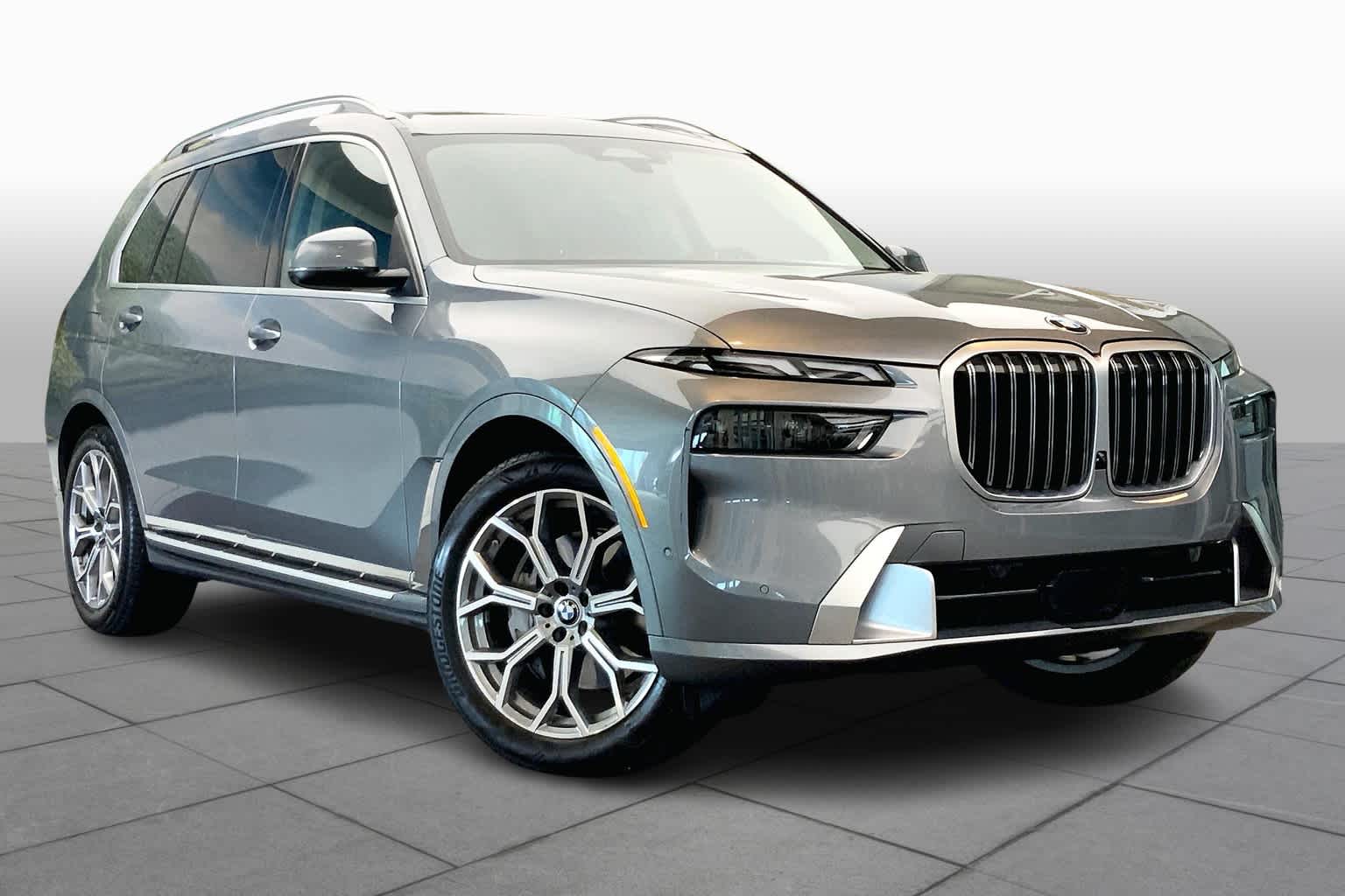 Used 2024 BMW X7 40i with VIN 5UX23EM09R9V14024 for sale in North Miami, FL