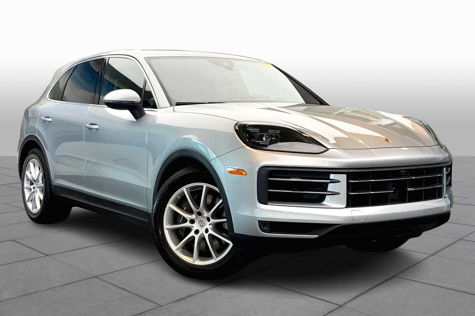 Used 2024 Porsche Cayenne Base with VIN WP1AA2AY6RDA10201 for sale in Miami, FL