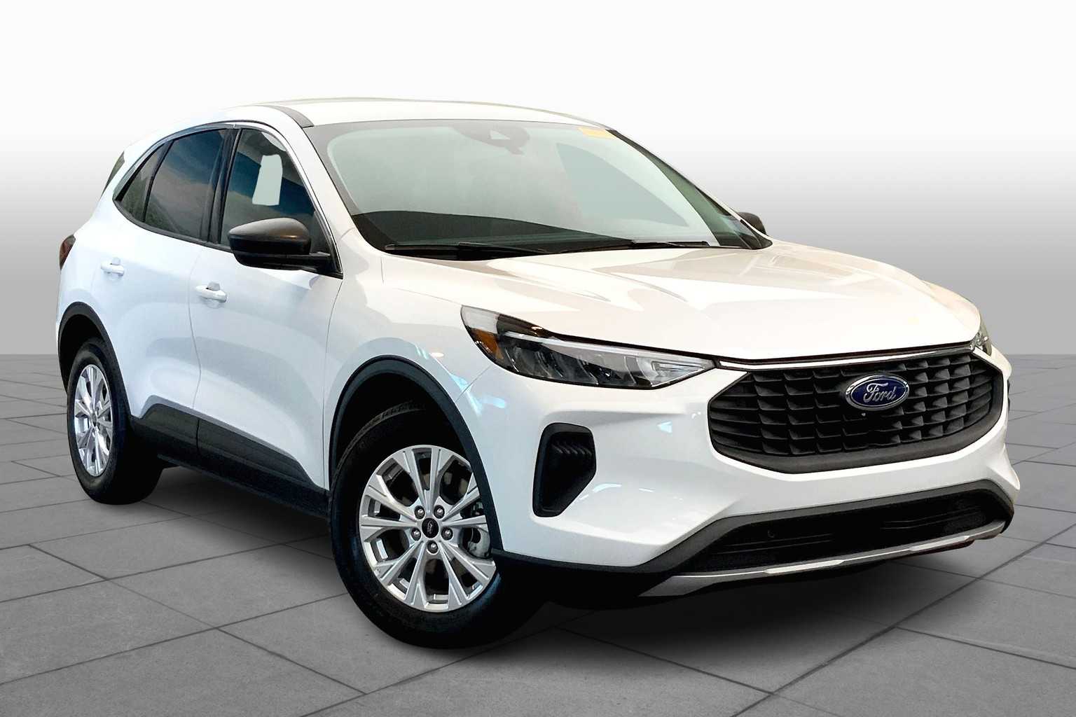 Used 2024 Ford Escape Active with VIN 1FMCU0GN7RUA14210 for sale in Miami, FL