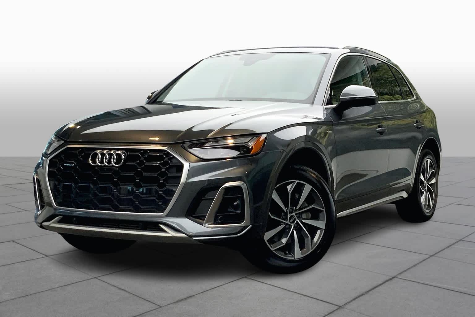 2024 Audi Q5 Premium Plus's photo