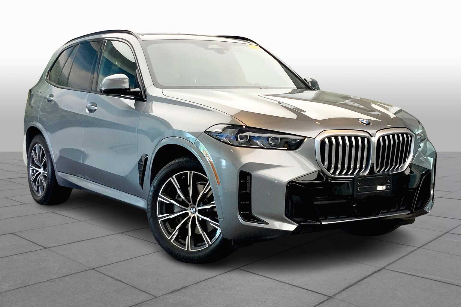 Used 2025 BMW X5 40i with VIN 5UX23EU05S9W60975 for sale in Miami, FL