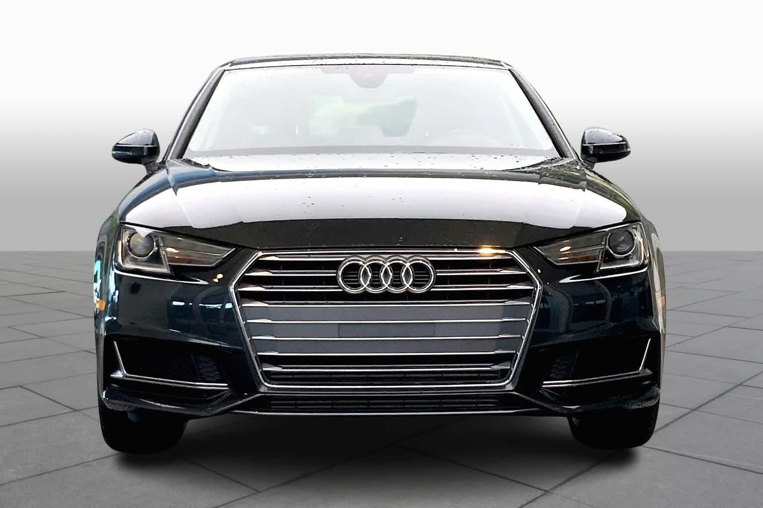 2019 Audi A4 Premium photo 3
