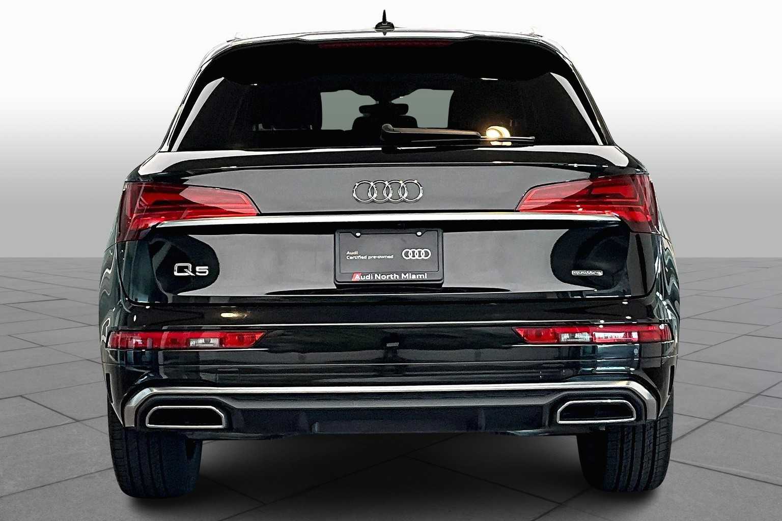 2023 Audi Q5 S line Premium Prestige photo 4