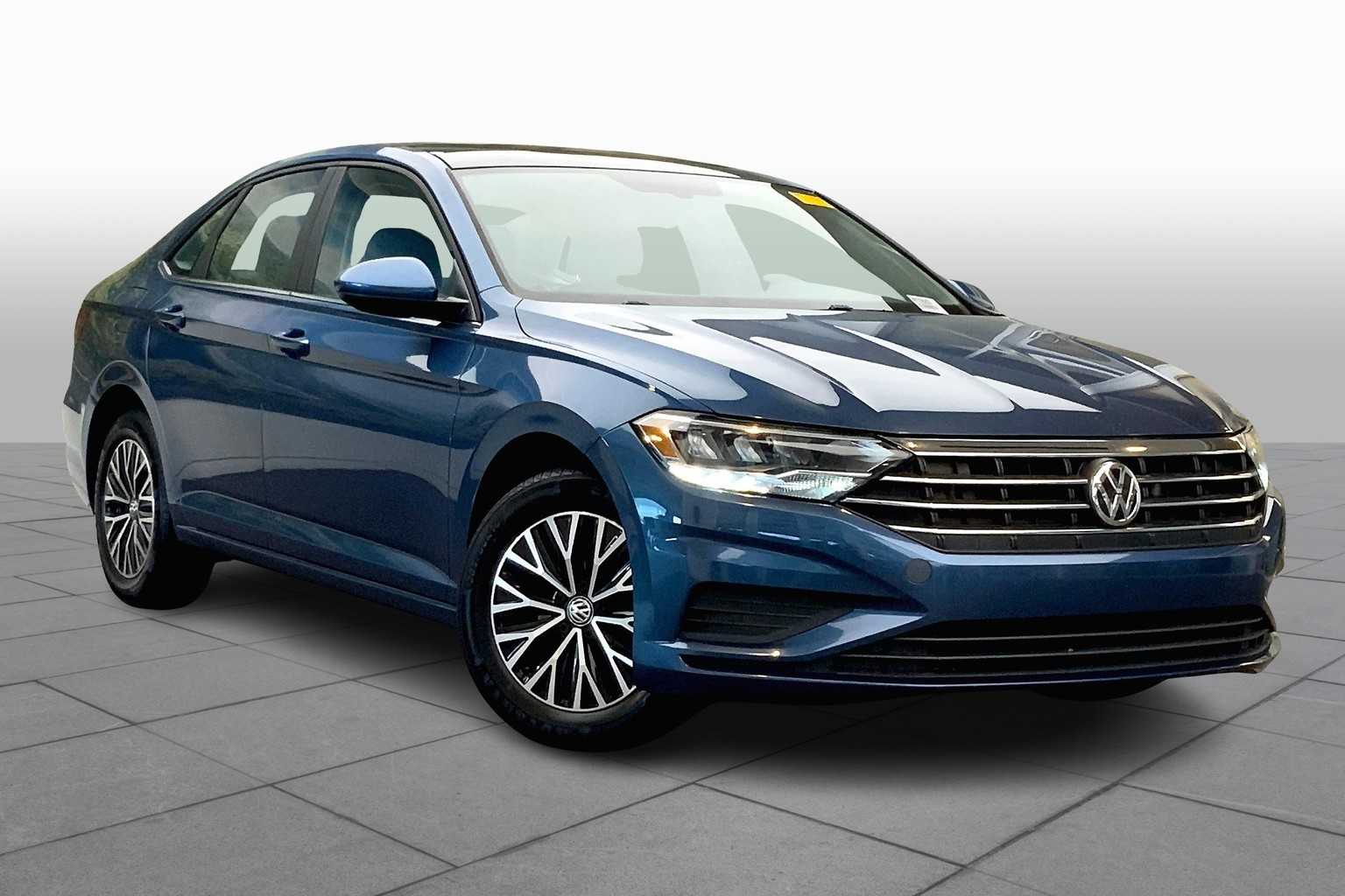 Used 2019 Volkswagen Jetta SE with VIN 3VWC57BU3KM109203 for sale in Miami, FL