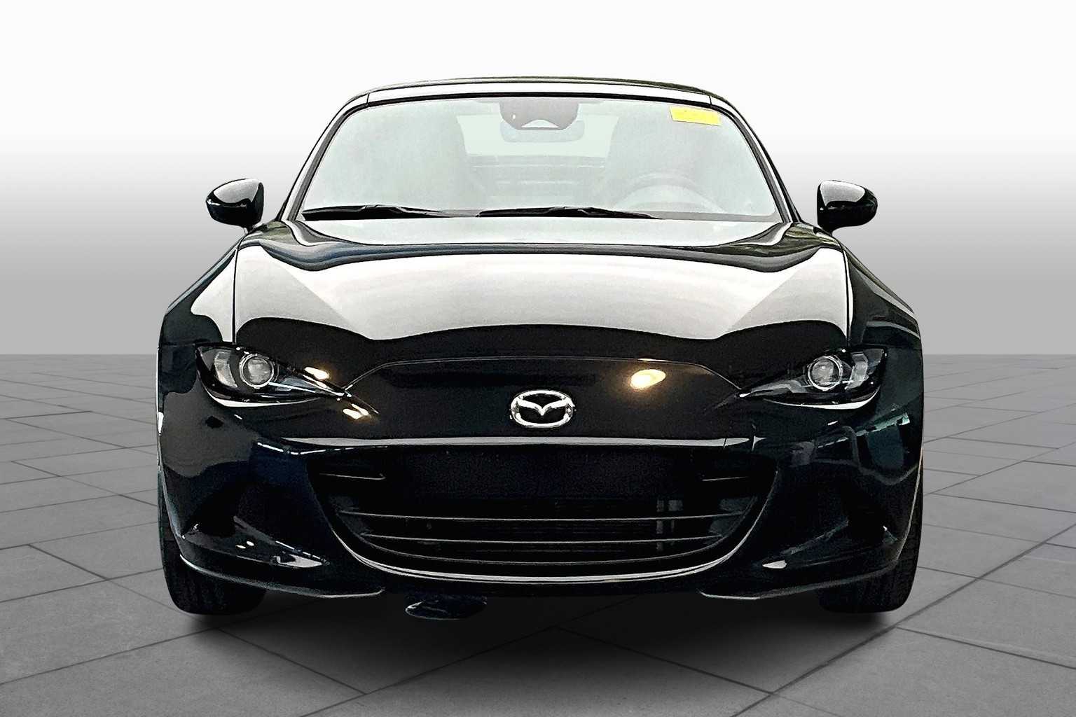 2024 Mazda MX-5 Miata Miata RF Grand Touring photo 3