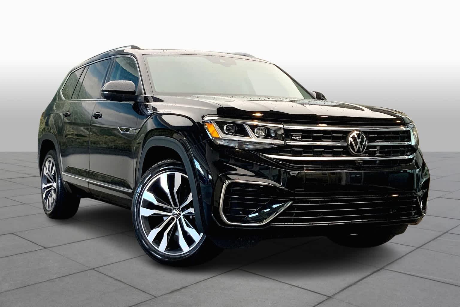 Used 2023 Volkswagen Atlas SEL Premium R-Line with VIN 1V2FR2CA9PC511844 for sale in North Miami, FL