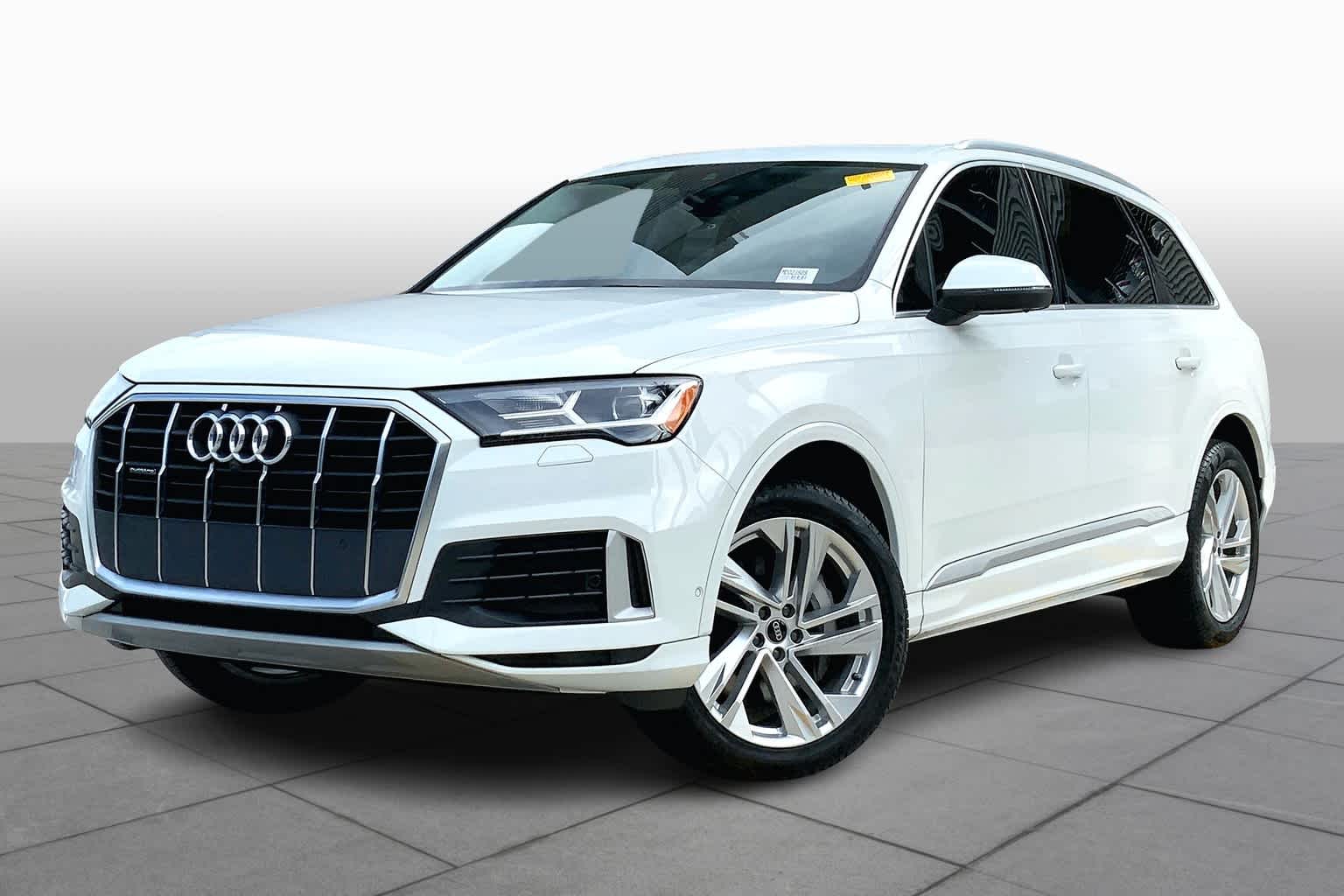 2021 Audi Q7 Premium's photo