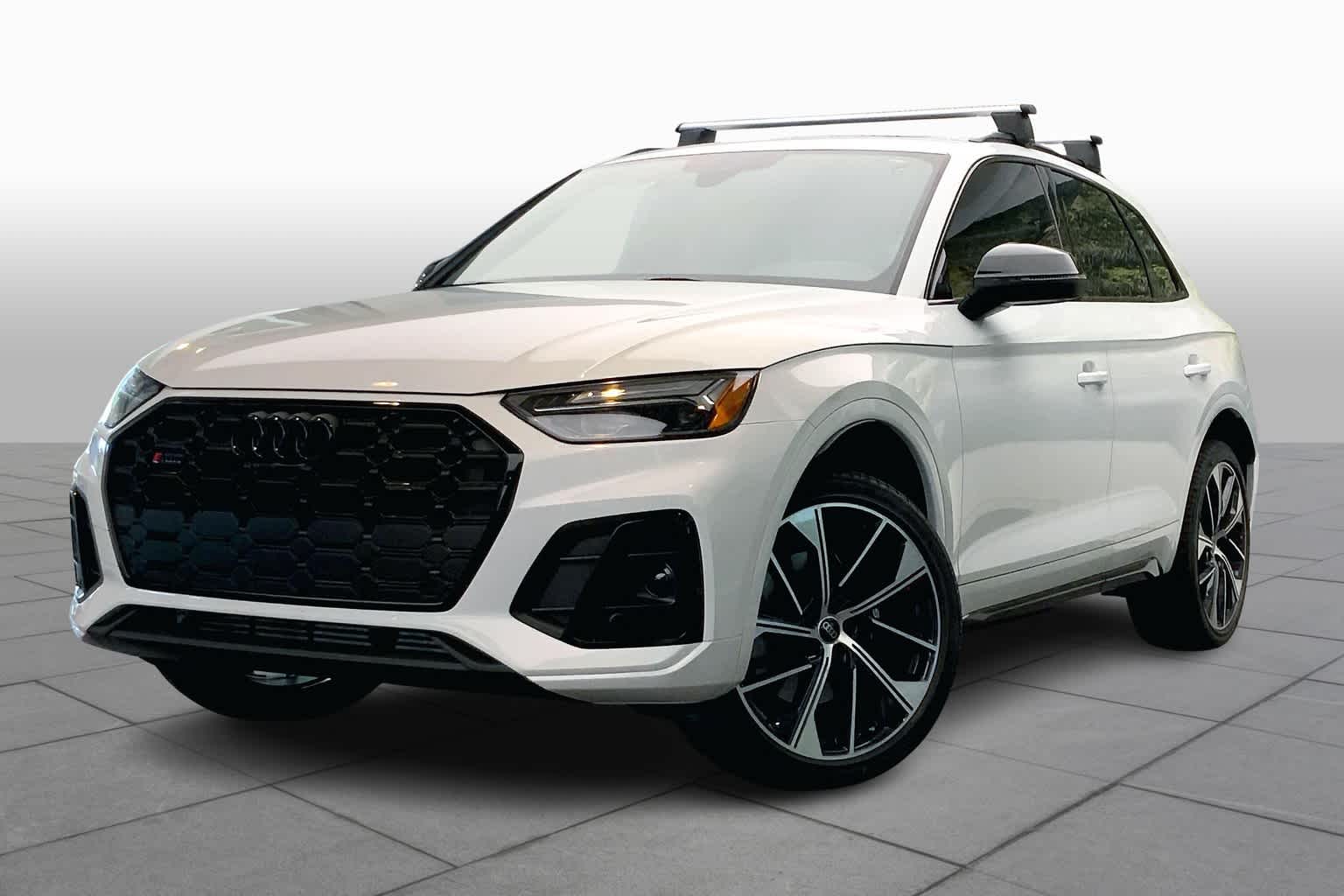 2024 Audi SQ5 Premium Plus's photo