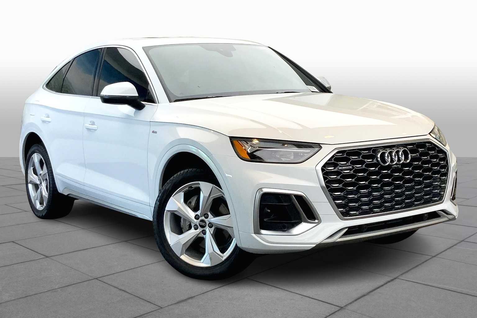 2024 Audi Q5 Sportback 45 S line Premium Plus photo 2
