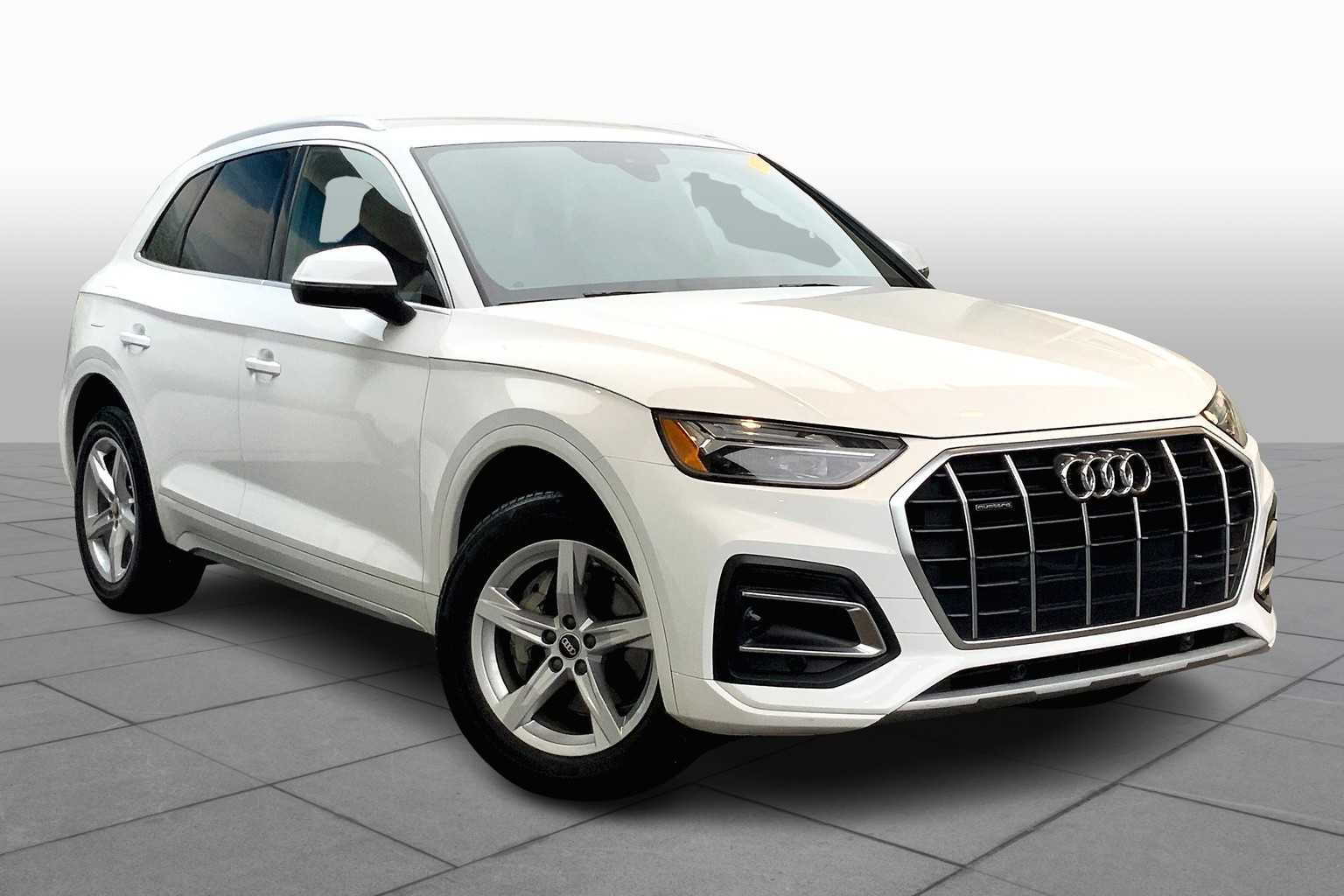 Used 2022 Audi Q5 Premium with VIN WA1ABAFY2N2110748 for sale in Miami, FL