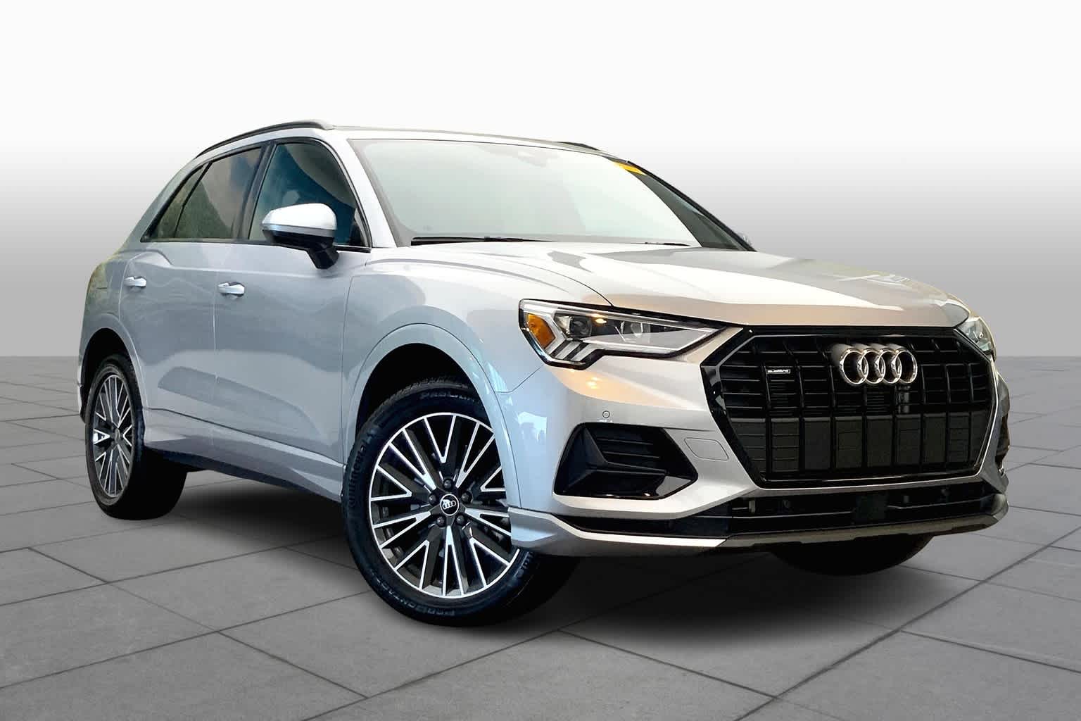 Used 2024 Audi Q3 Premium with VIN WA1AUCF32R1074405 for sale in Miami, FL