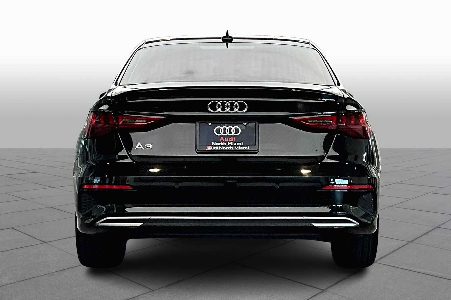 2022 Audi A3 Premium photo 4