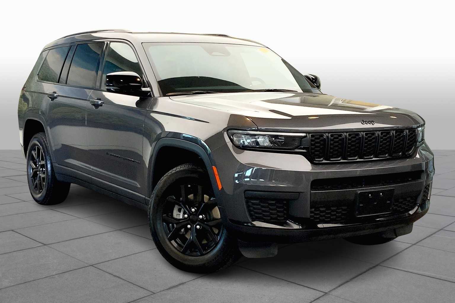 Used 2024 Jeep Grand Cherokee L Altitude with VIN 1C4RJKAG2R8536197 for sale in Miami, FL
