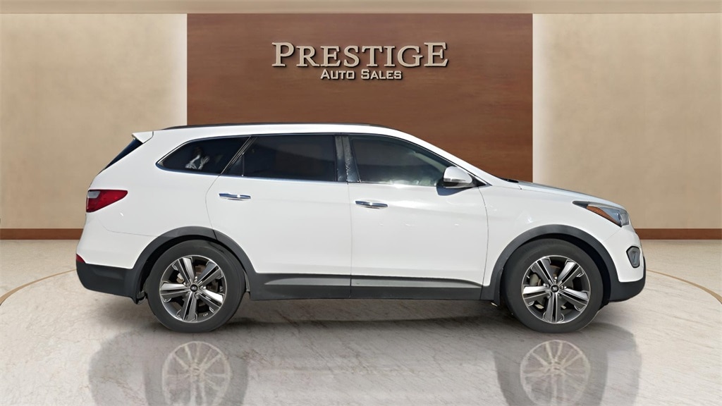 2016 Hyundai Santa Fe SE