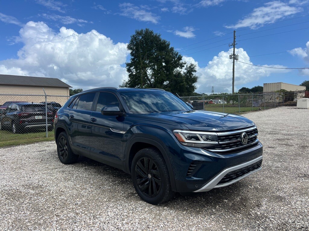 Used 2022 Volkswagen Atlas Cross Sport 3.6L V6 SE w/Technology SUV