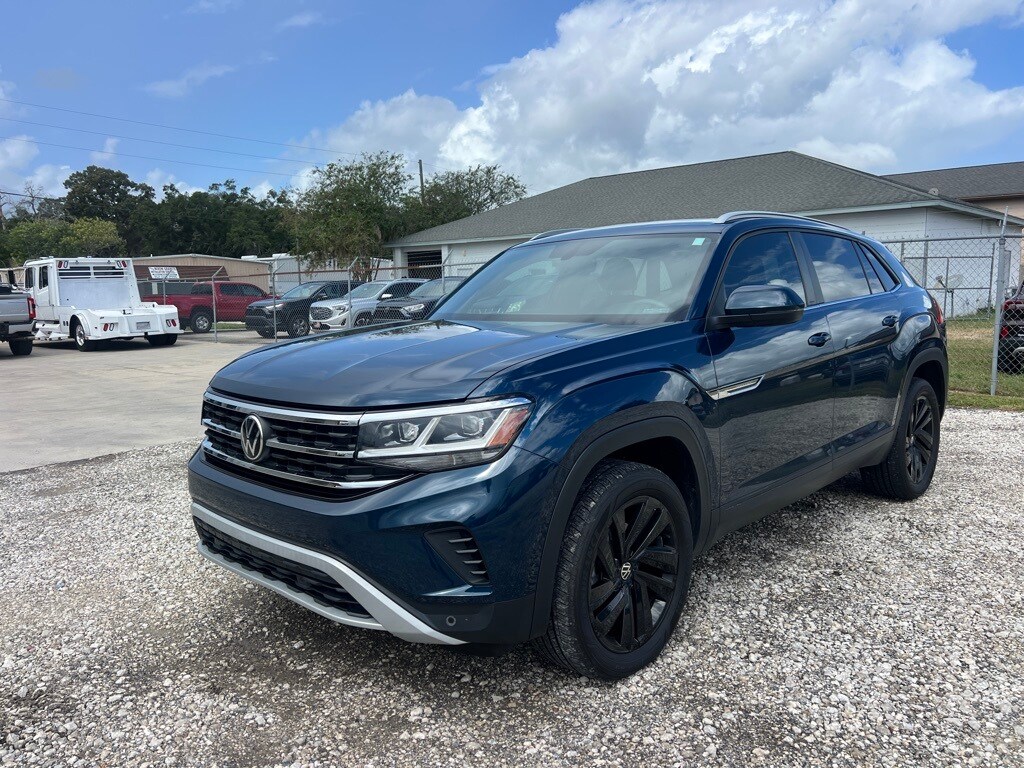 Used 2022 Volkswagen Atlas Cross Sport 3.6L V6 SE w/Technology SUV
