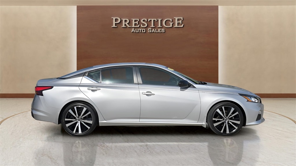 2020 Nissan Altima SR