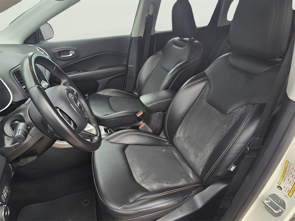 Used 2018 Jeep Compass Latitude SUV