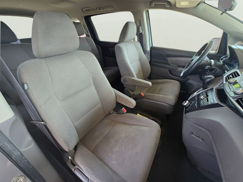 2013 Honda Odyssey LX - Photo 21