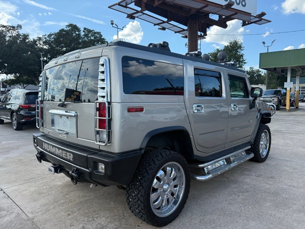 2005 Hummer H2 Base photo 2