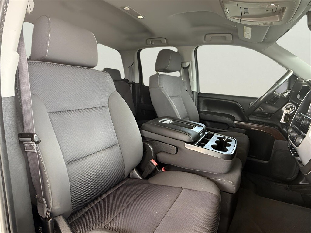 2015 Gmc Sierra 1500 SLE photo 2