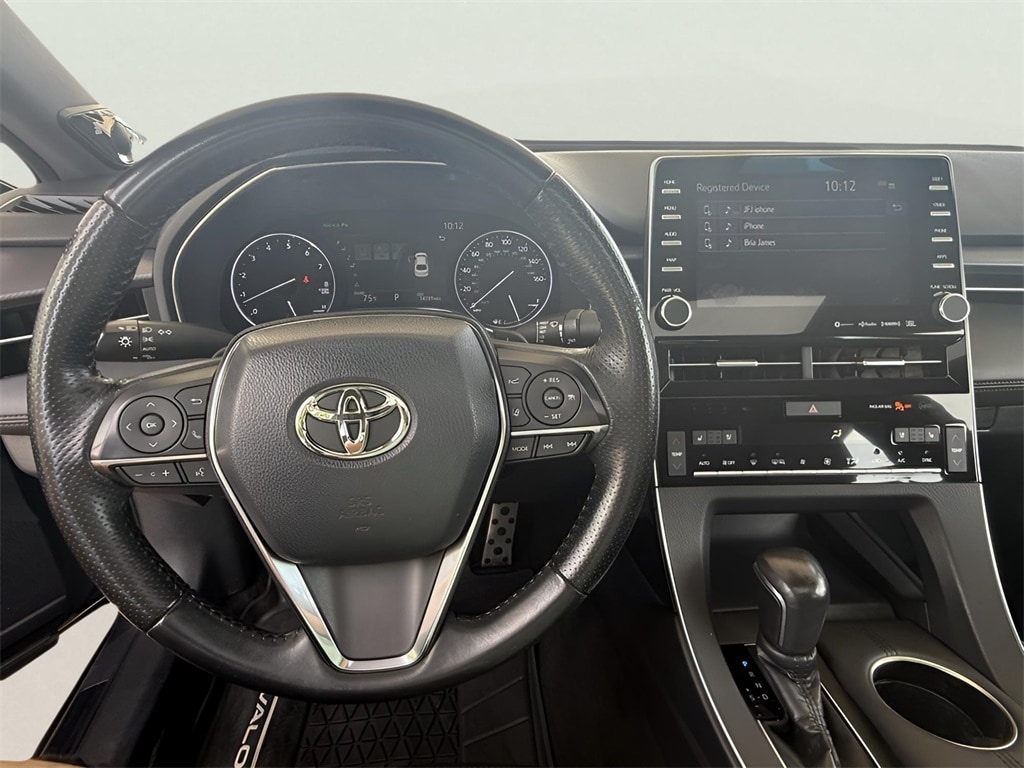 2020 Toyota Avalon Touring photo 4