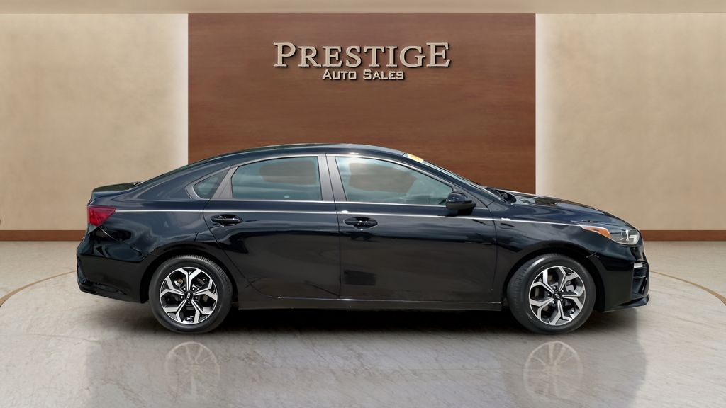 2021 Kia Forte LXS Sedan