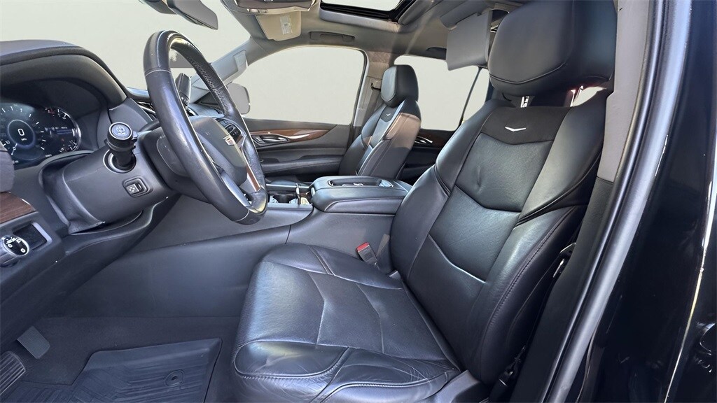 Used 2020 Cadillac Escalade Luxury SUV