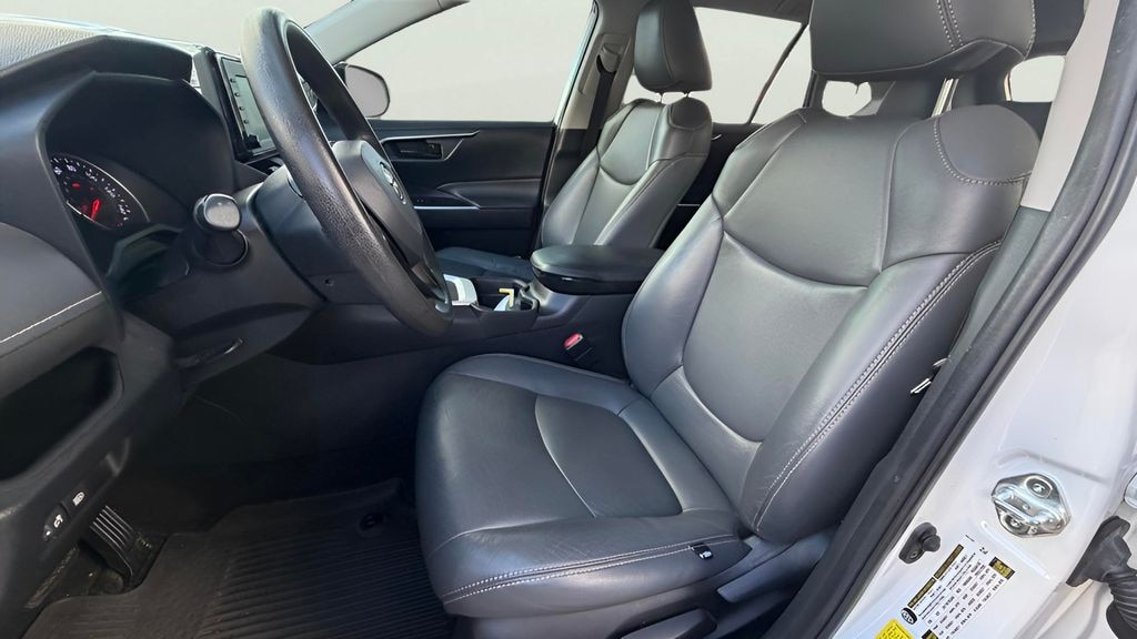 Used 2021 Toyota RAV4 LE SUV