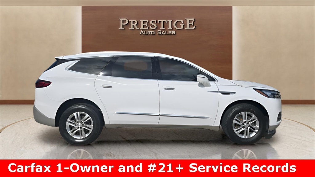 2020 Buick Enclave Essence's photo