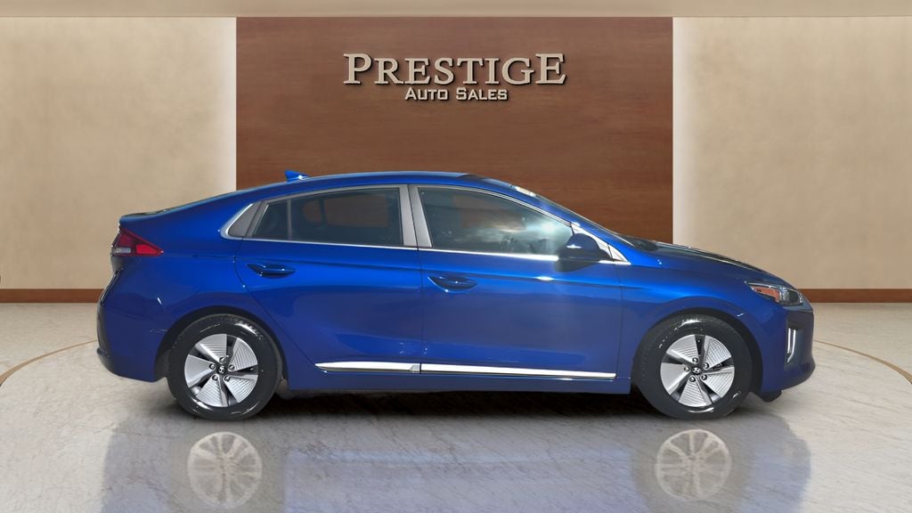 Used 2022 Hyundai Ioniq Hybrid SE Hatchback