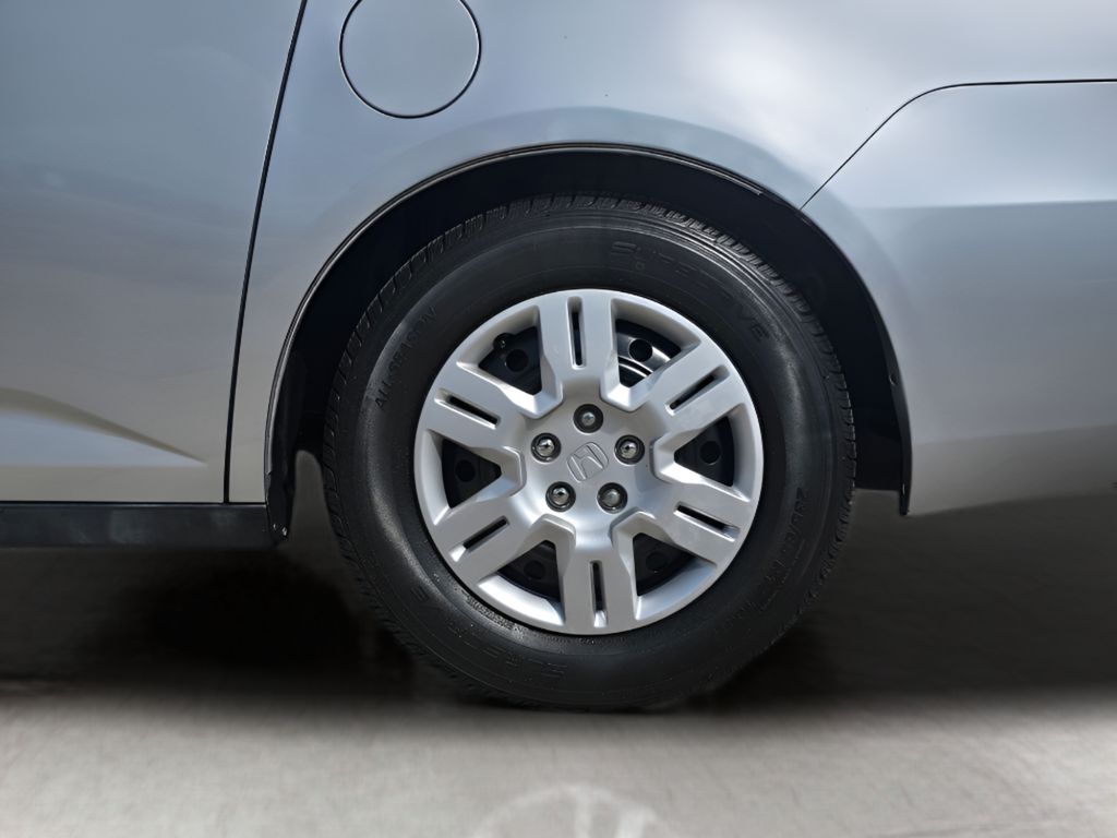 2013 Honda Odyssey LX - Photo 38