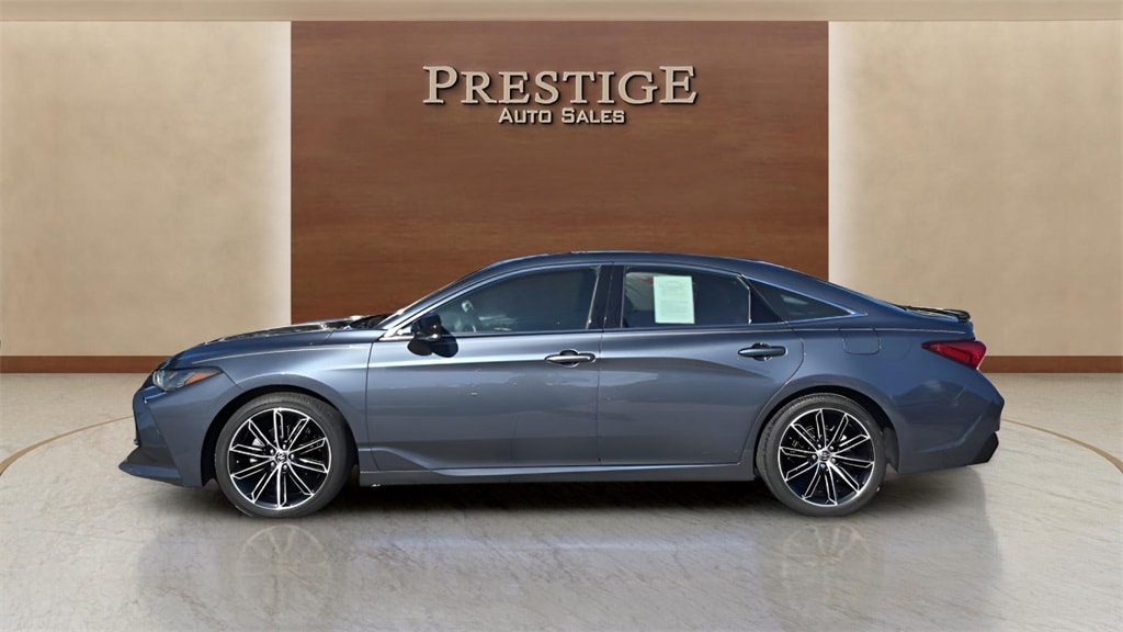 2020 Toyota Avalon Touring's photo