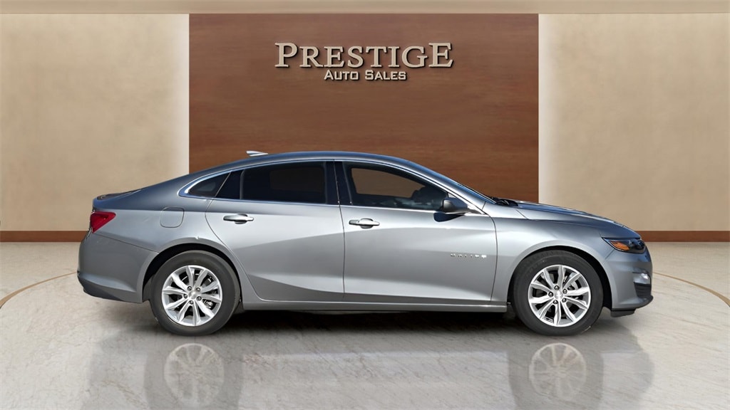 2024 Chevrolet Malibu 1LT's photo