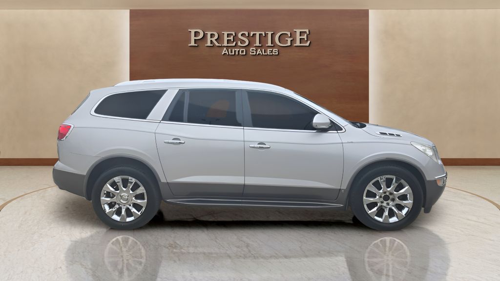 2011 Buick Enclave CXL-2