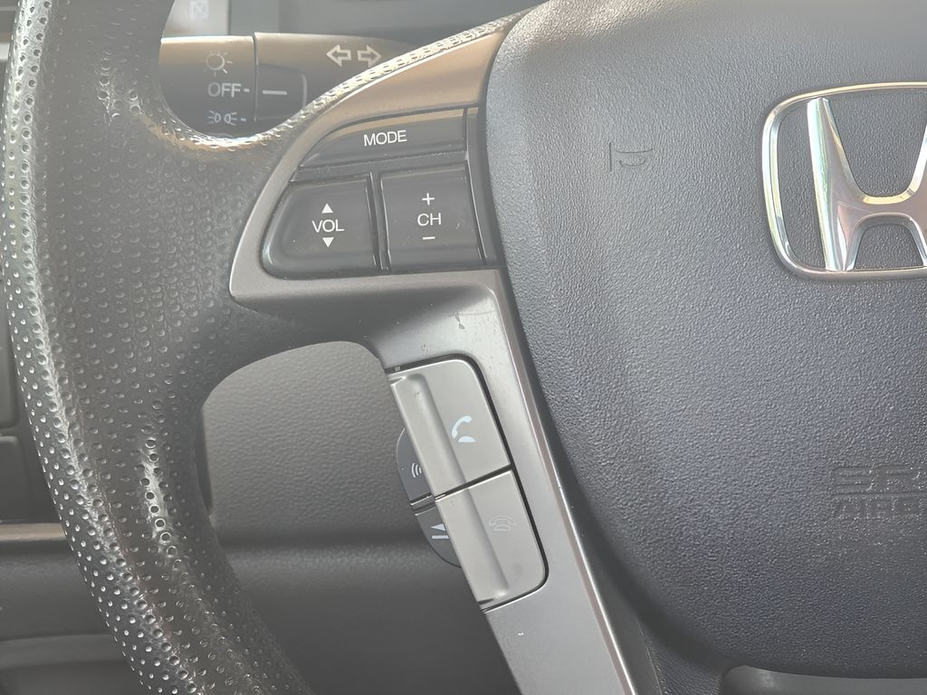 2013 Honda Odyssey LX - Photo 6