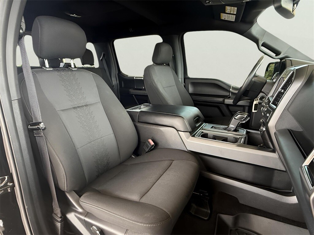 2018 Ford F-150 XLT photo 2
