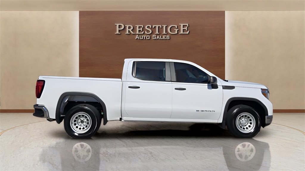 2021 GMC Sierra 1500 Base's photo