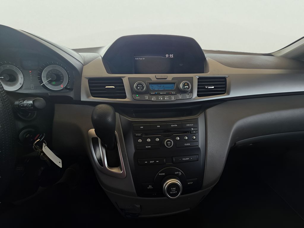 2013 Honda Odyssey LX - Photo 19
