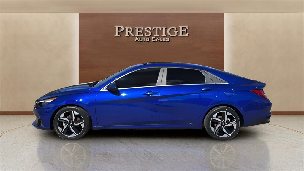 2021 Hyundai Elantra Limited photo 2