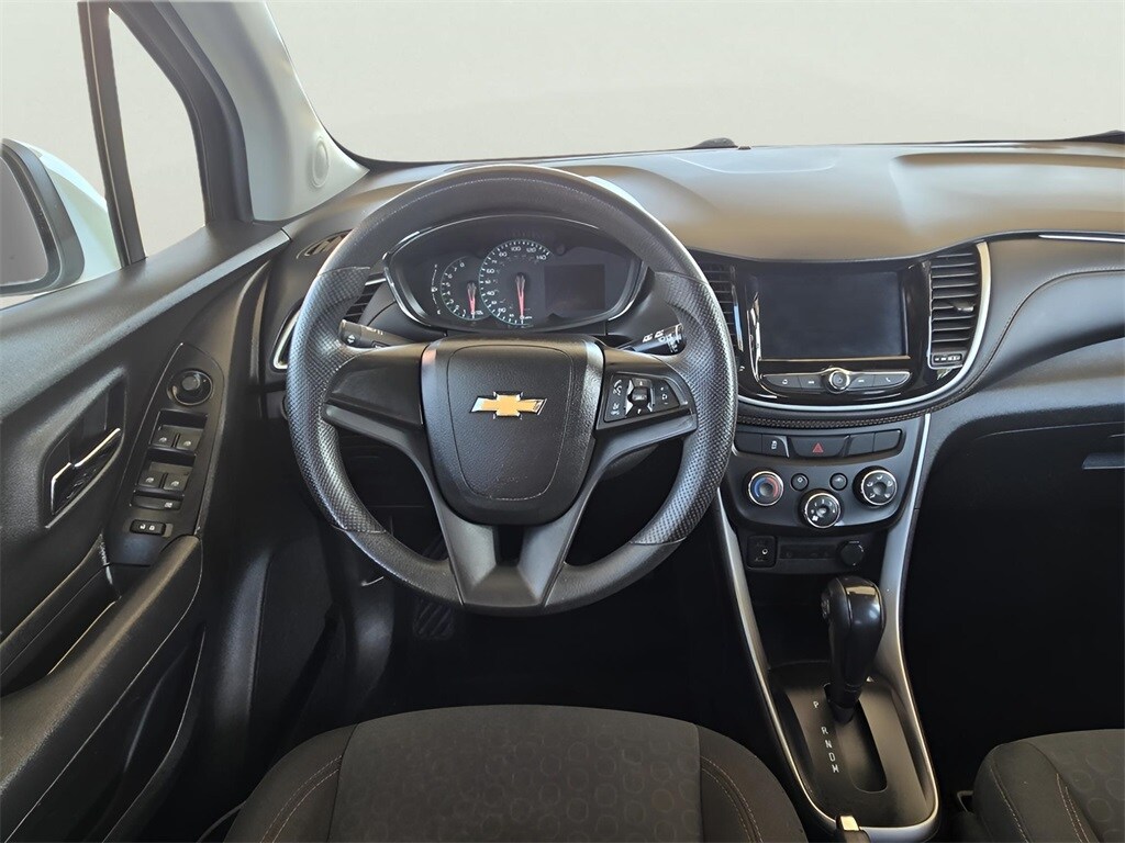 2014 Chevrolet Traverse LS photo 4