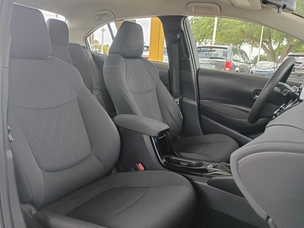 Used 2020 Toyota Corolla LE Sedan