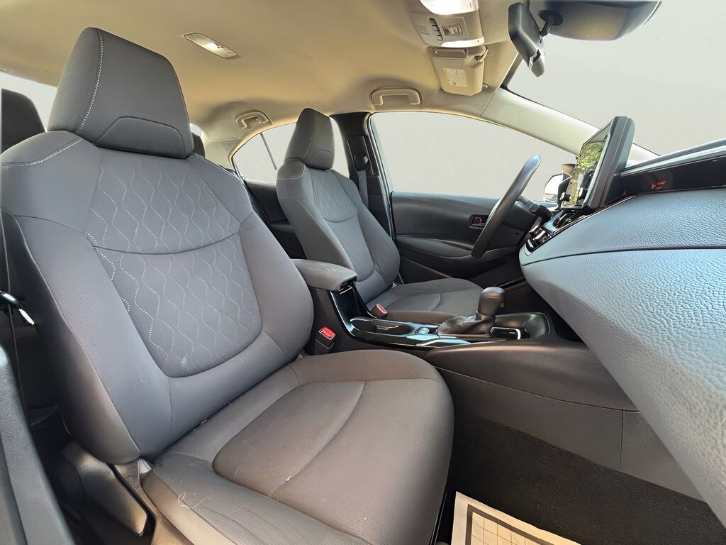 Used 2022 Toyota Corolla LE Sedan